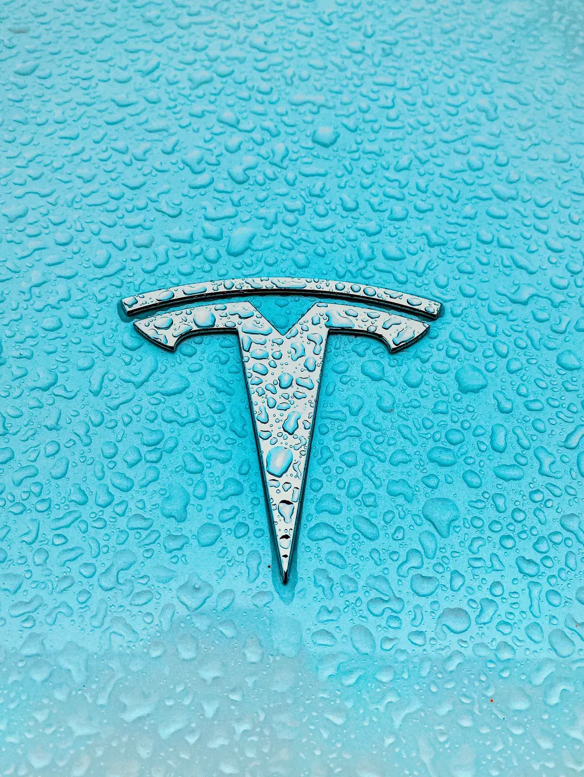 Analyzing Tesla's Bitcoin Investment: Impact on Stock Price and Beyond